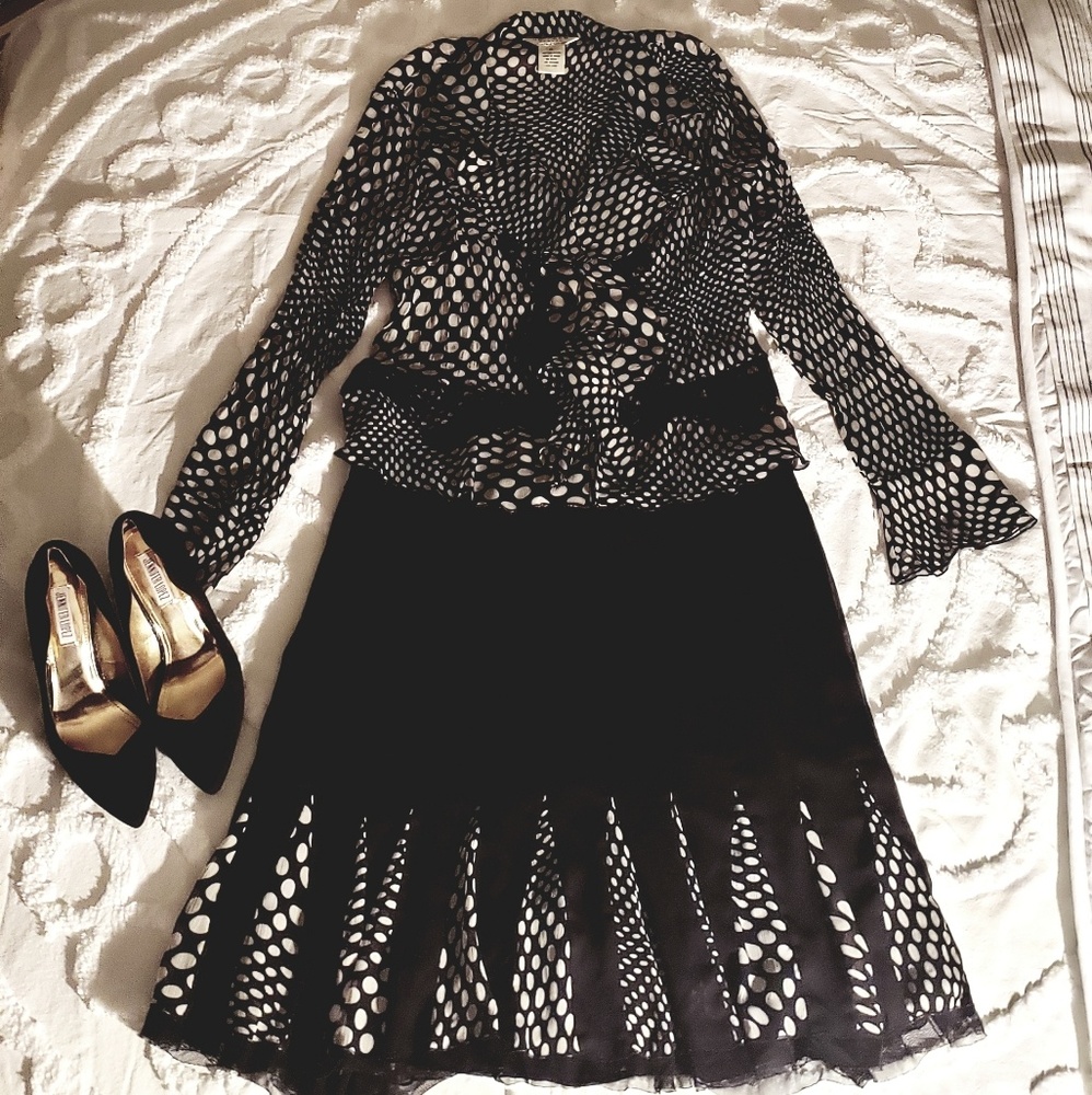 *Host Pick* Blouse/skirt set